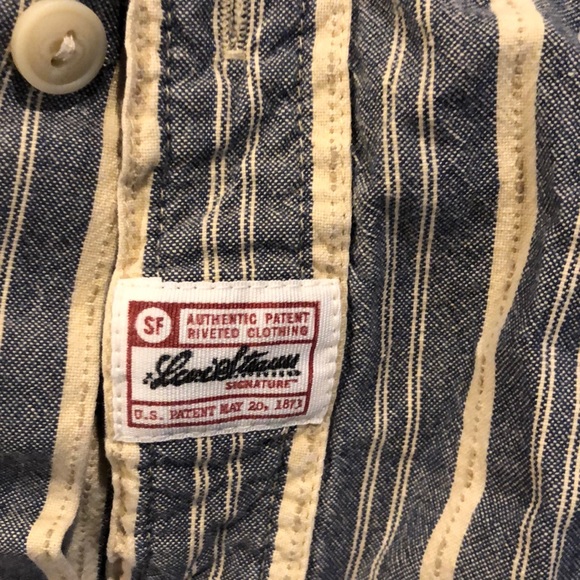 Levi’s button up shirt 2xl - Picture 4 of 6